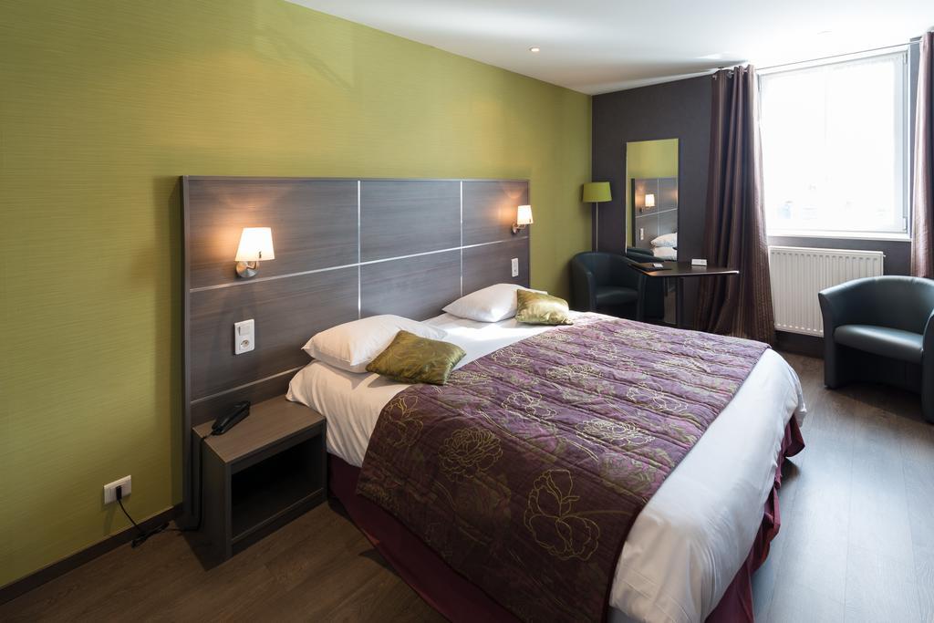Hotel Saint-Pierre Pontarlier Pokoj fotografie